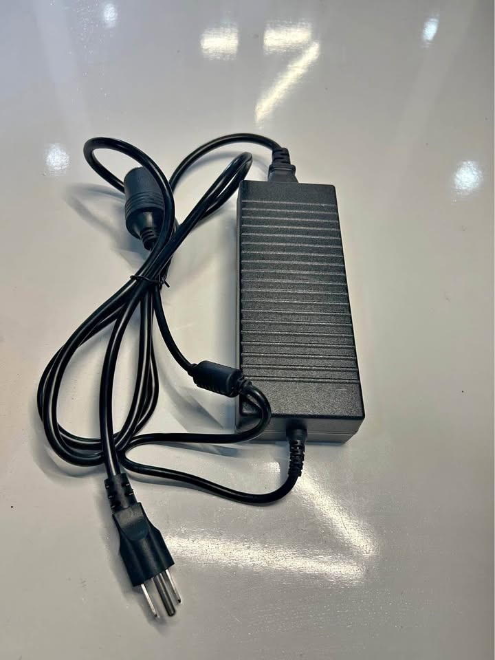 110v AC to 12v DC Converter