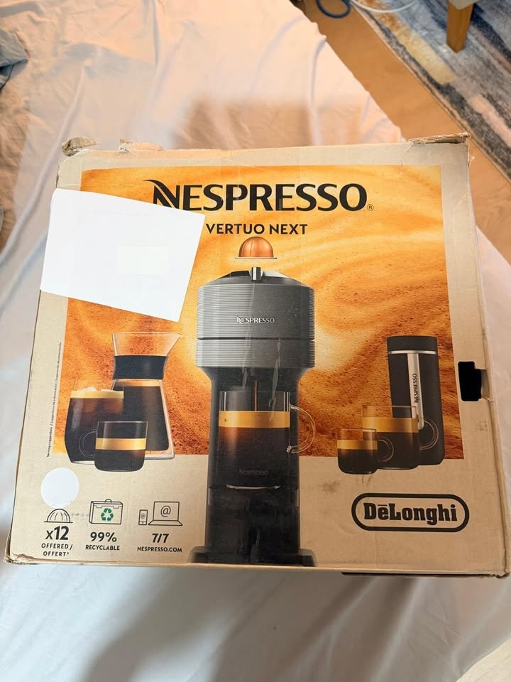 Nespresso Vertuo Next Coffee & Espresso Machine by De'Longhi - photo 2