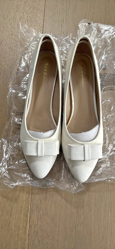 Mast & Harbour White Pointed Kitten Heel Pumps