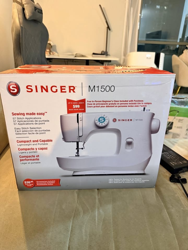 Singer M1500 Sewing Machine