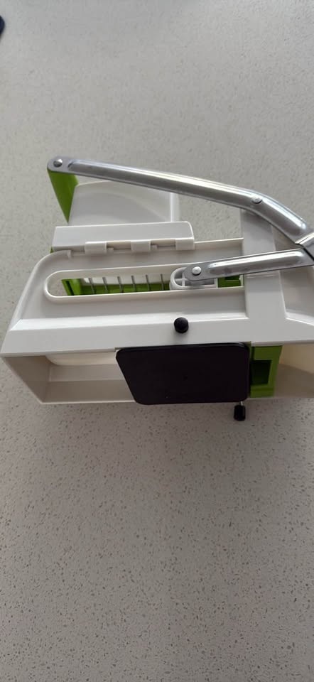 Starfrit Pro Fry Cutter and Cuber - 3-In-1 Kitchen Tool - photo 3
