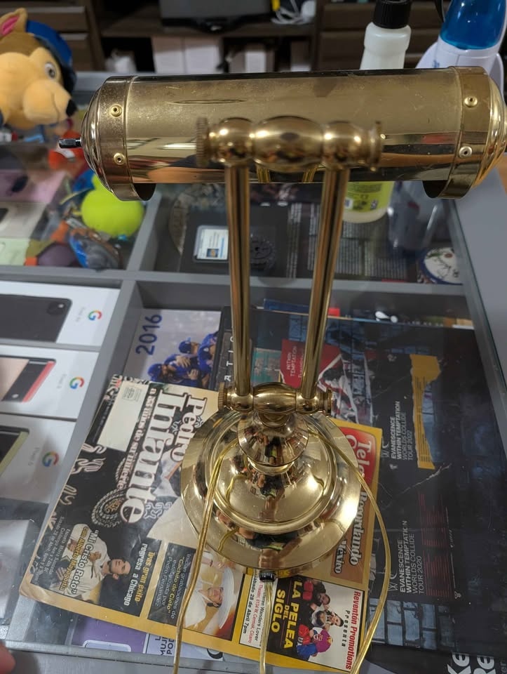 Vintage Brass Piano or Banker's Lamp - photo 3