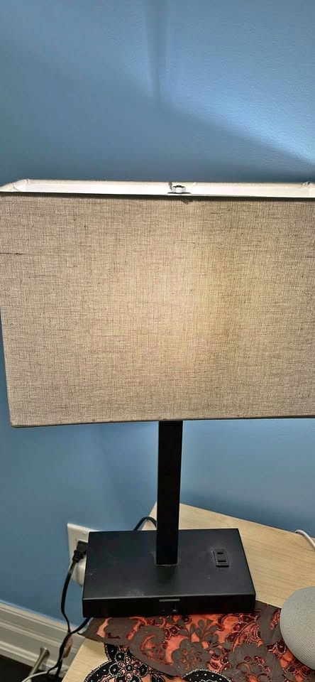 Table lamp for sale
