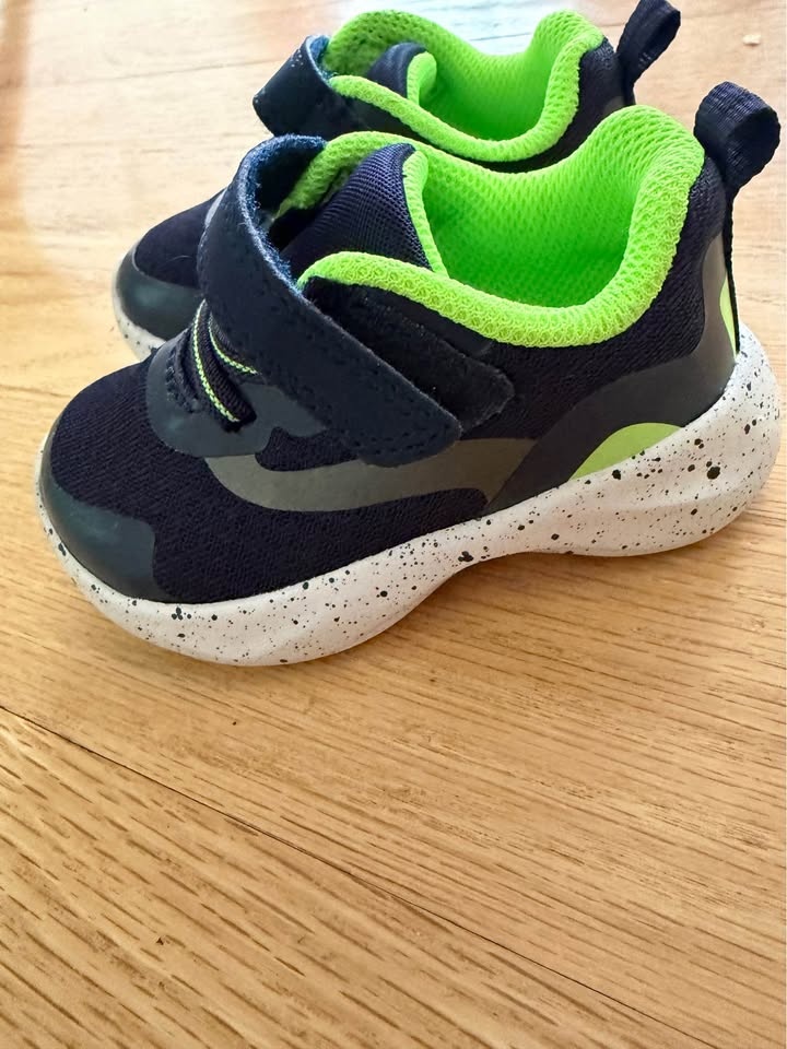Toddler Shoes (5 Pairs) - photo 3