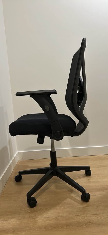 Black Mesh Desk Chair - True Innovations - photo 3