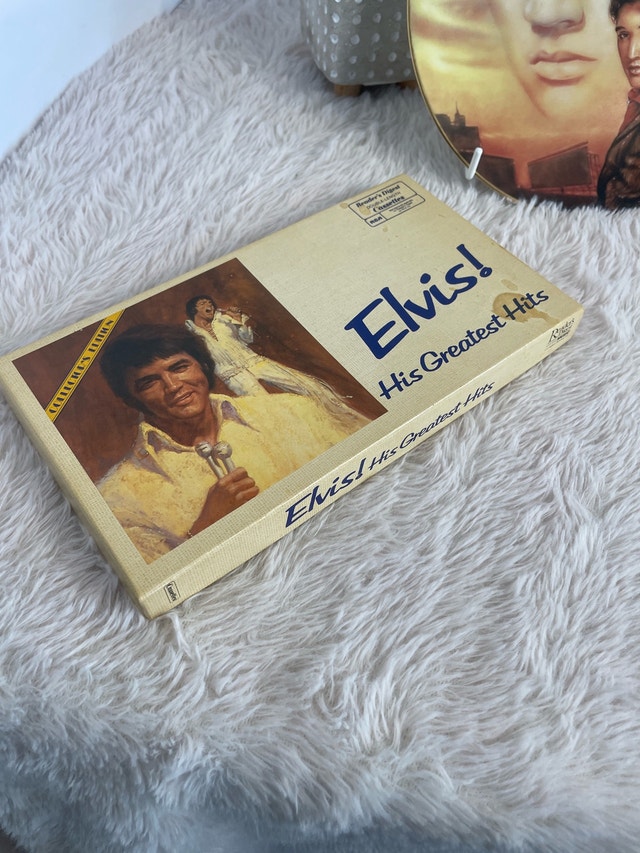 Vintage Elvis Greatest Hits Cassette SEALED - photo 3