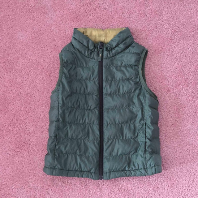 Uniqlo Vest Size 110