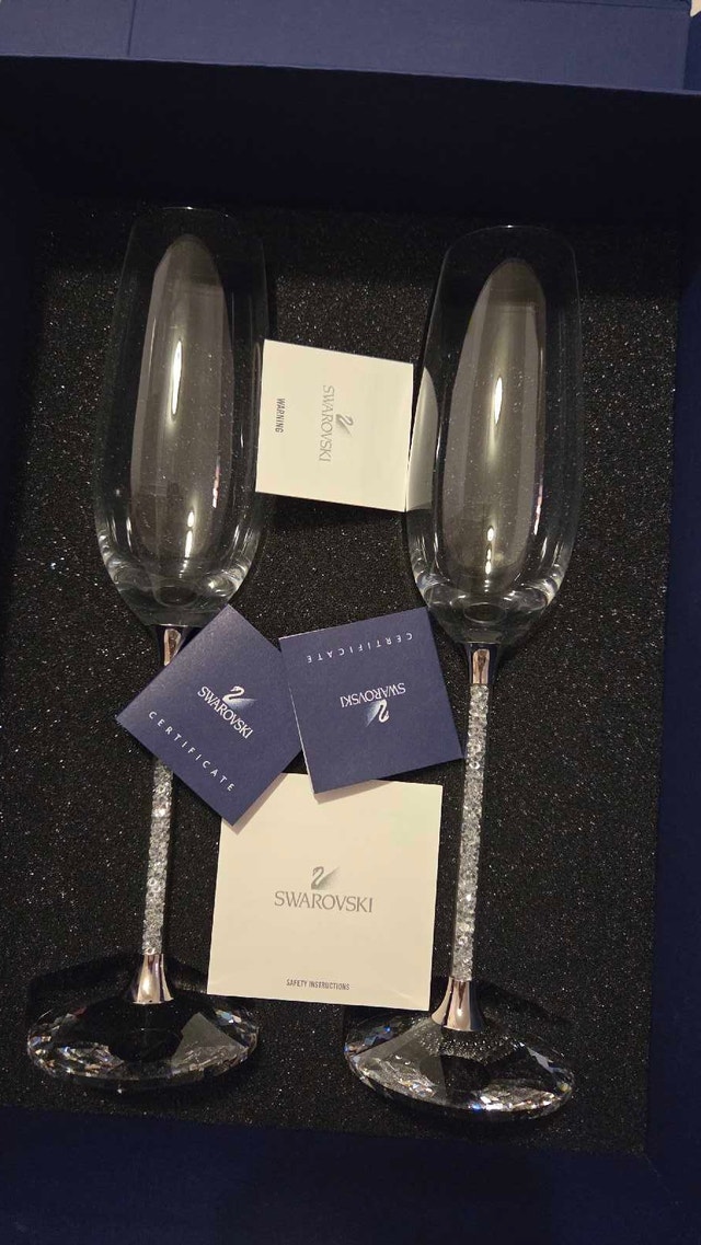 Swarovski Champagne Flutes