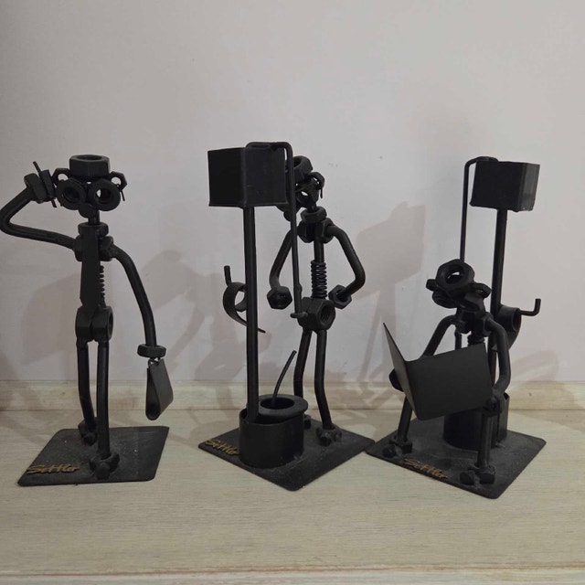 Metal Art Figurines