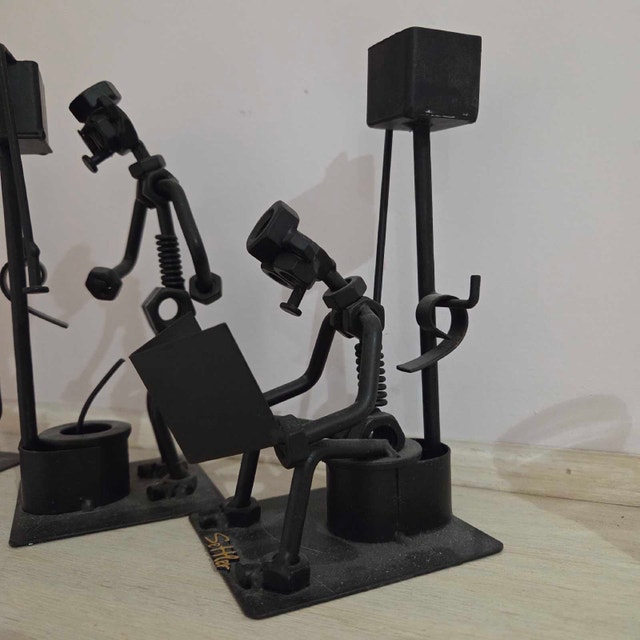 Metal Art Figurines - photo 2