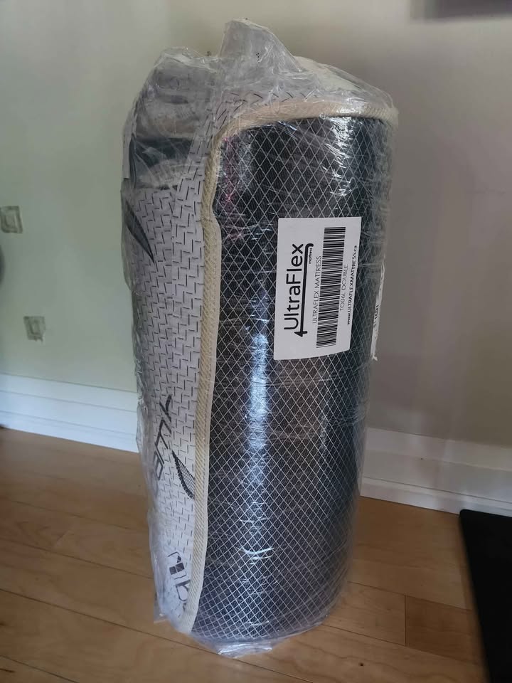 New Full/double mattress - photo 3