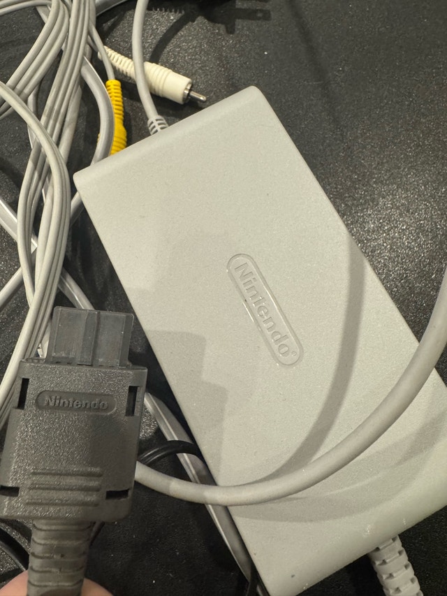 Nintendo Wii/Gamecube Cables - photo 2