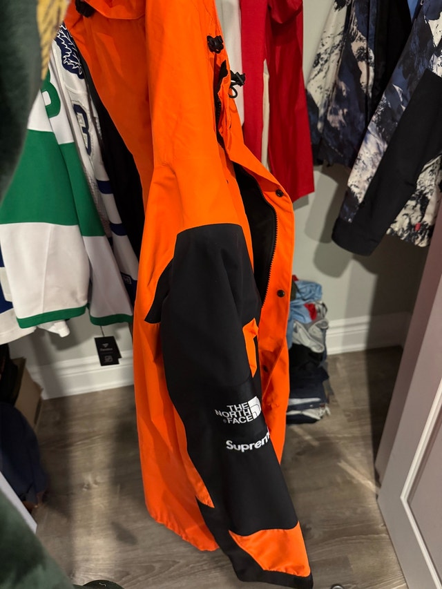 Supreme North Face Parka Brand New XL - photo 2