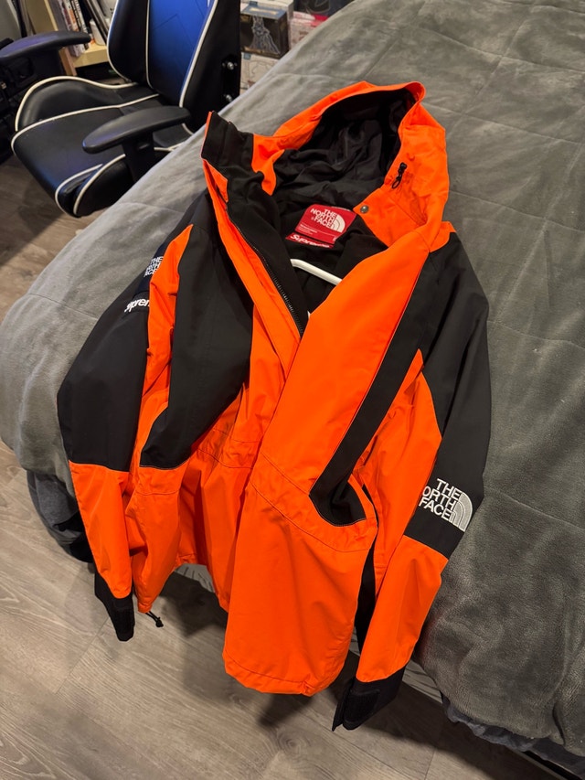 Supreme North Face Parka Brand New XL - photo 4