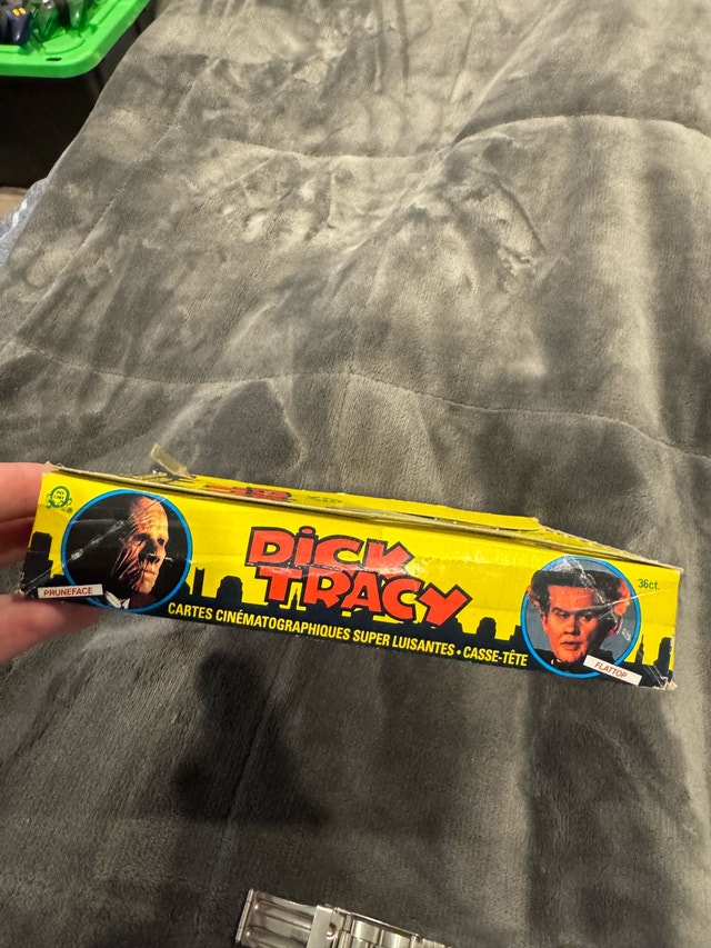 Dick Tracy Cards Box - photo 2