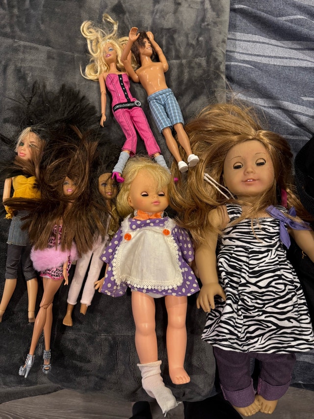 American Girl & Barbie Doll Lot