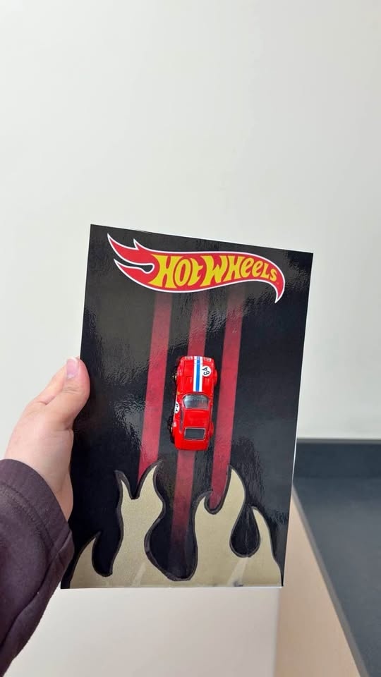 Hot Wheels Collectible Wall Frame – Gift Ready