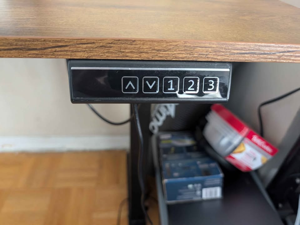 Electronic standing desk - photo 3
