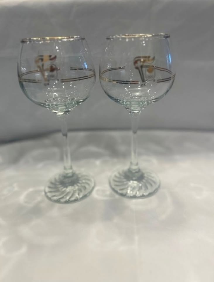 1988 Calgary Winter Olympics Wine Glasses - Gold Torch - 15 Tota - photo 3