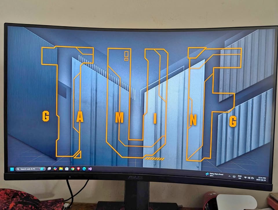 ASUS TUF Gaming VG32VQR 31.5" 165Hz Monitor
