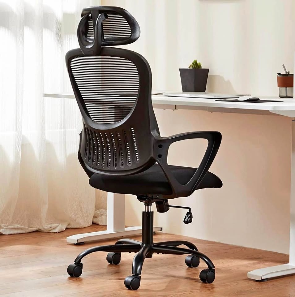 Ergonomic Office Chair with Adjustable Headrest