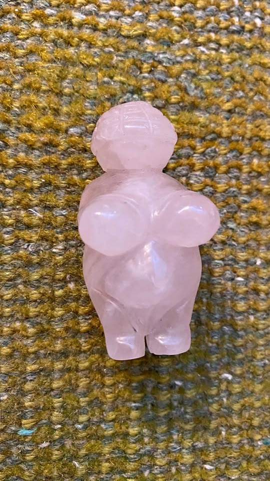 Rose Quartz Venus/Woman of Willendorf