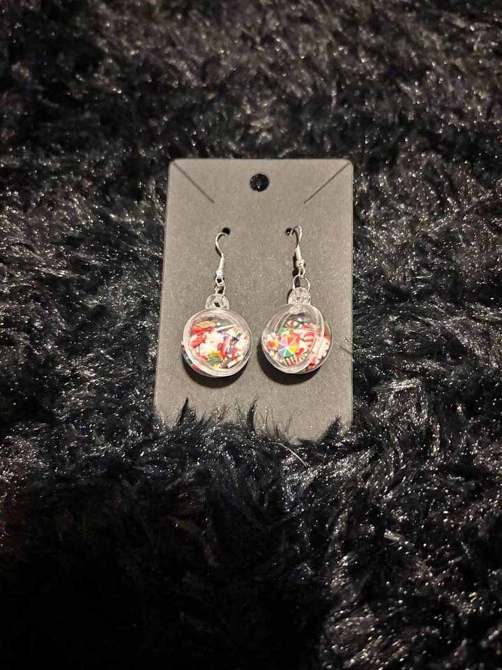 Festive snow globe earrings (3 pairs for $20)