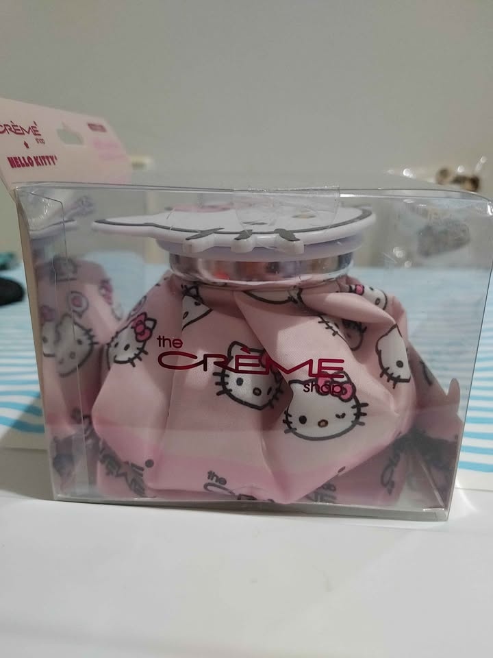 The Crème Shop Hello Kitty Ice Bag & Pendant - photo 5