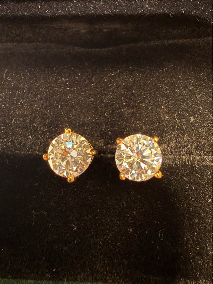 Moissanite Diamond Stud Earrings - 2CT - Perfect Gift - New - photo 4