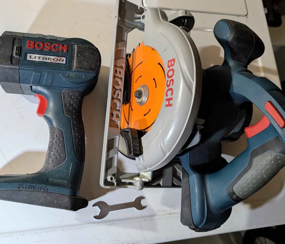 Bosch Tool Set: LED Light, Circular Saw, Carry Bag - photo 2
