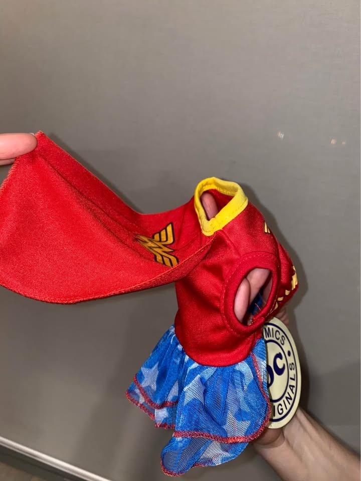 DC Wonder Woman Pet Dog & Cat Costume Halloween - photo 2