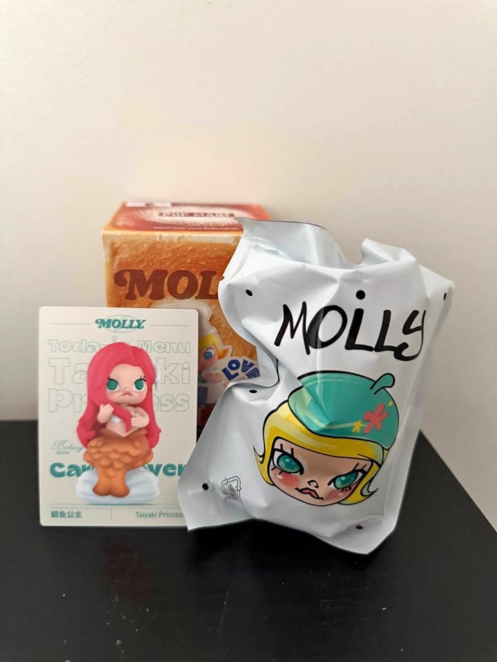 Brandnew Molly Carb Lover Tayaki Princess (Opened box, Sealed Fo