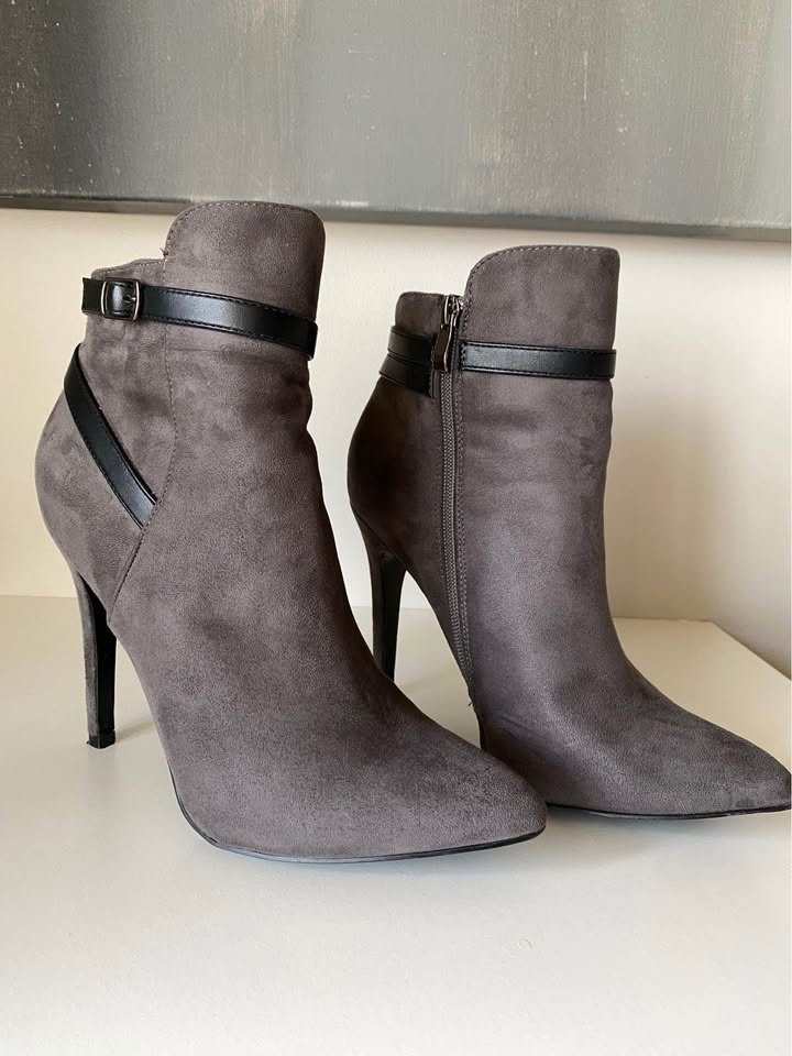 Booties boots grey heeled shoes heels (read description for cond - photo 3