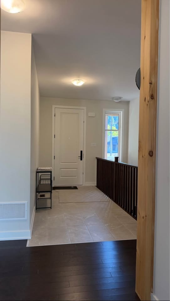 3 Beds 2 Baths - House - photo 3
