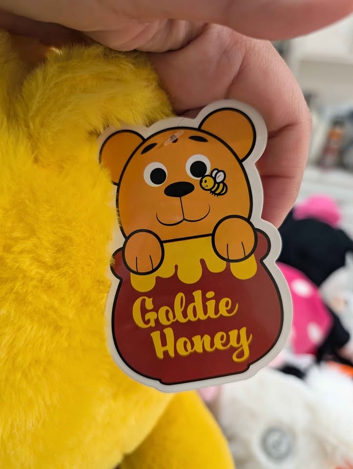NWT Extra large Bear with bee - photo 3
