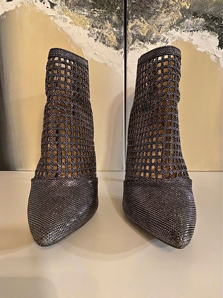 Ankle booties boots High heels shoes
