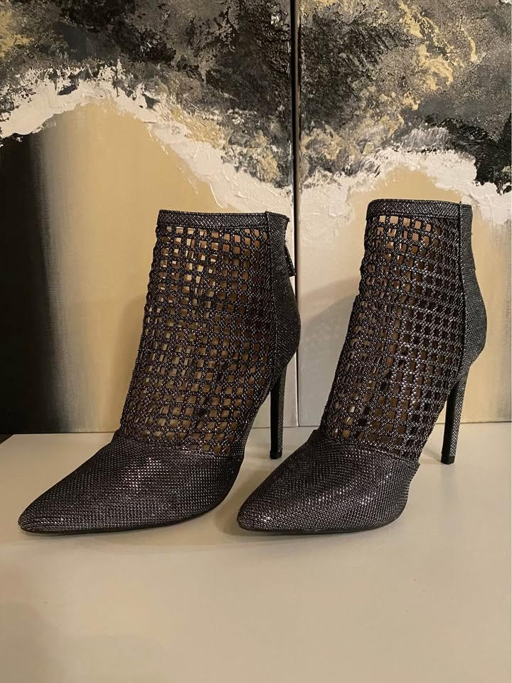 Ankle booties boots High heels shoes - photo 3