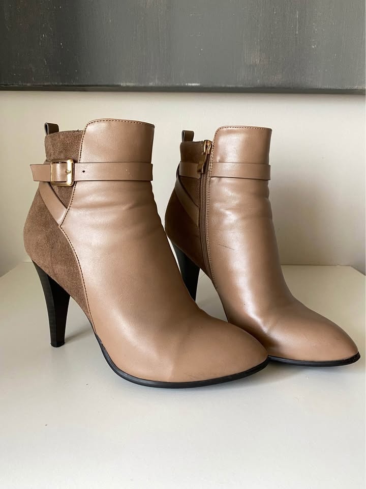 Shoes Booties | Beige Heels shoes - photo 2