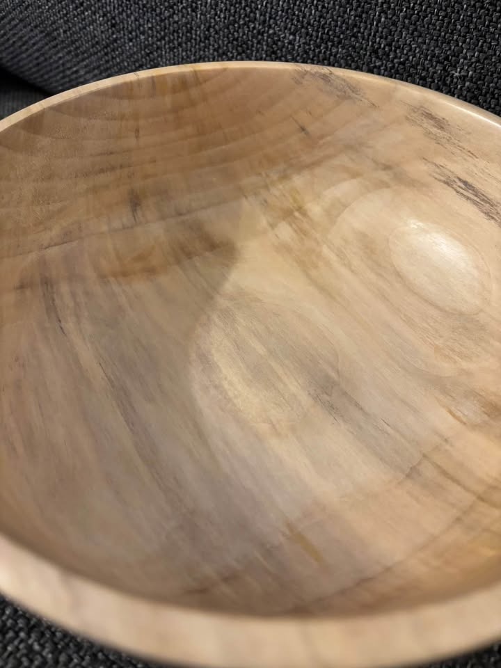 Hand carved maple fruit bowl - photo 3