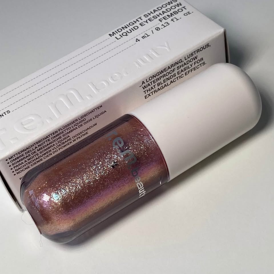 R.E.M. Ariana Grande Makeup - Eyeshadow, Lip, Liner - photo 5
