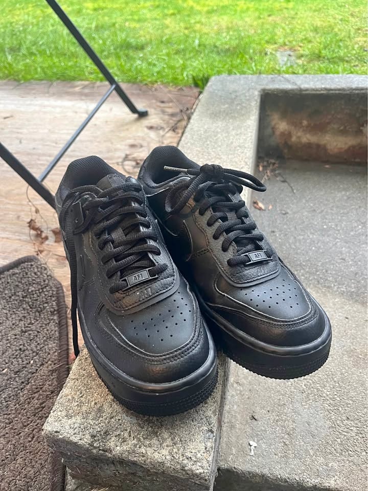 Women’s Nike AirForce 1 Shadow (Black)