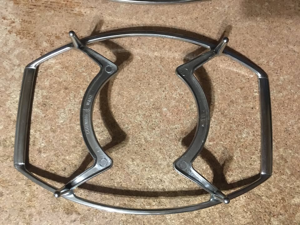 LOT OF 2 CORNING WARE CASSEROLE HOLDER METAL TRIVET CRADLE P-11- - photo 4