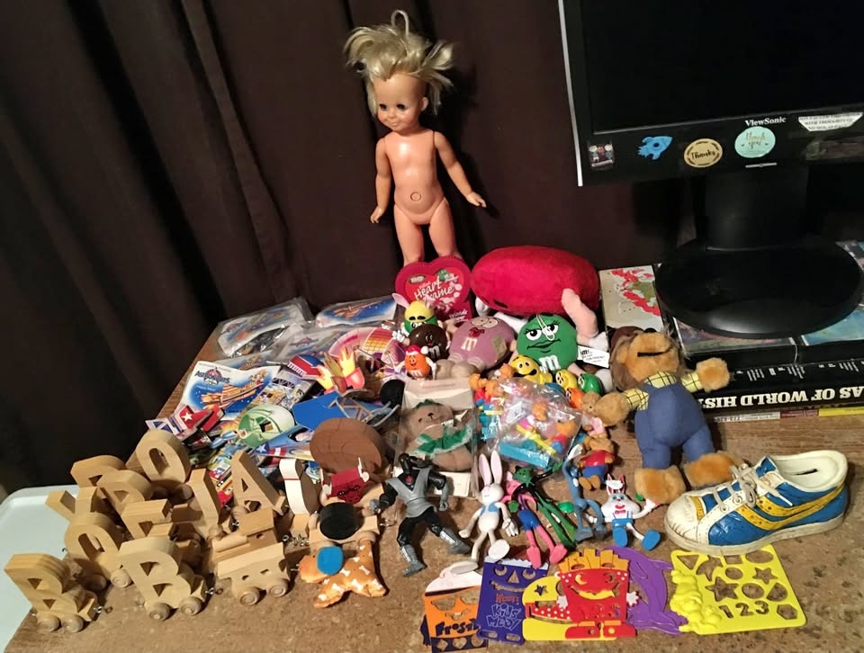 BIG LOT OF VINTAGE FIGURES PLUSH TOYS HAPPY MEAL MCDONALDS WOOD