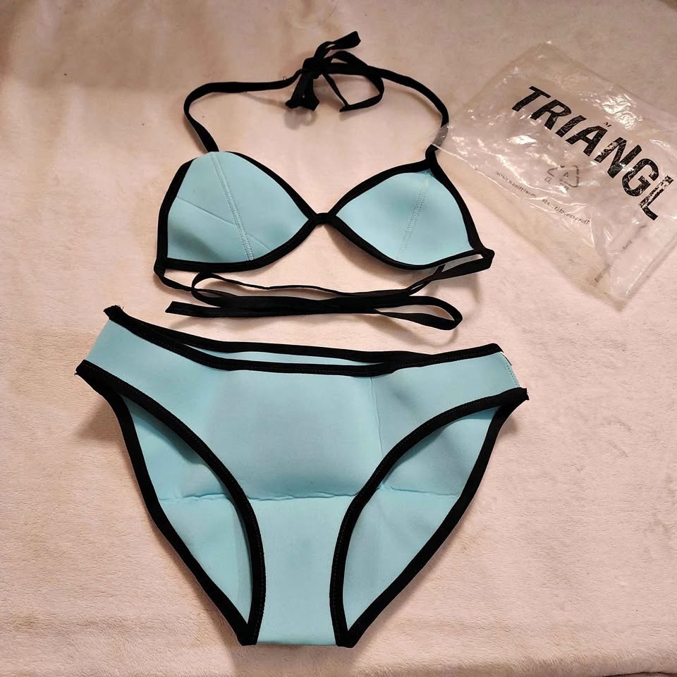 Triangl Bikini medium - photo 2