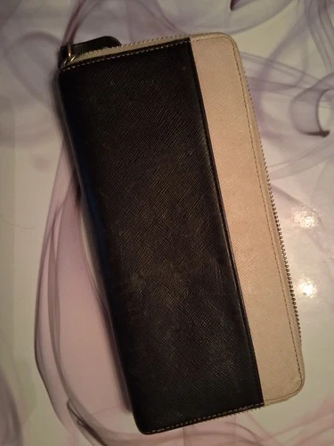 Roots Canada Leather Wallet - photo 3