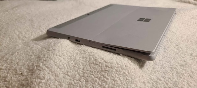 Surface Go 1824 / 8GB RAM / 128GB SSD / Win 11 Touch - photo 2