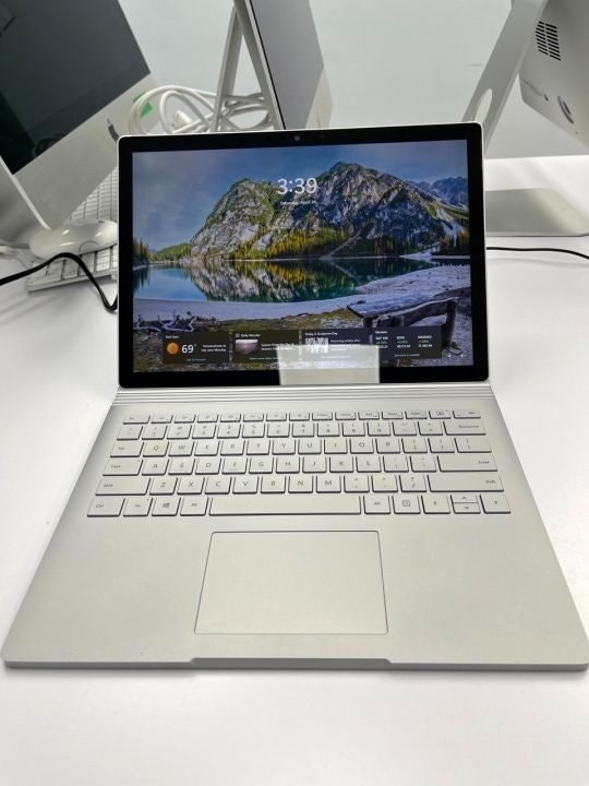 Surface Book 2 Intel Core i7 8GB RAM 256GB 13.5in Touch