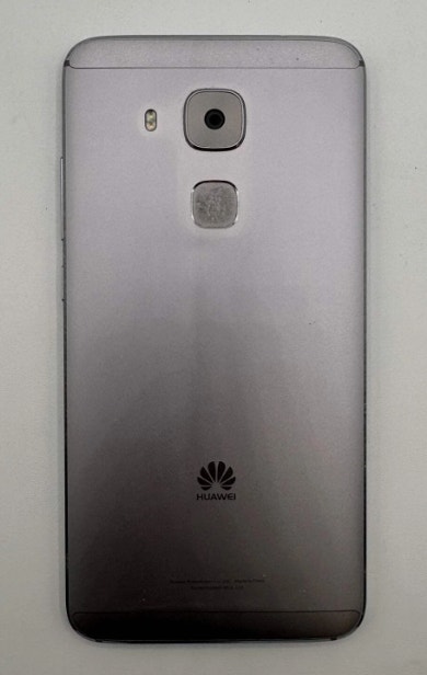 Huawei Nova Plus with case - photo 2