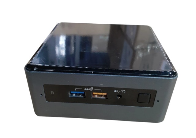 Intel NUC8i7BEH i7-8559U 12GB DDR4 Wifi