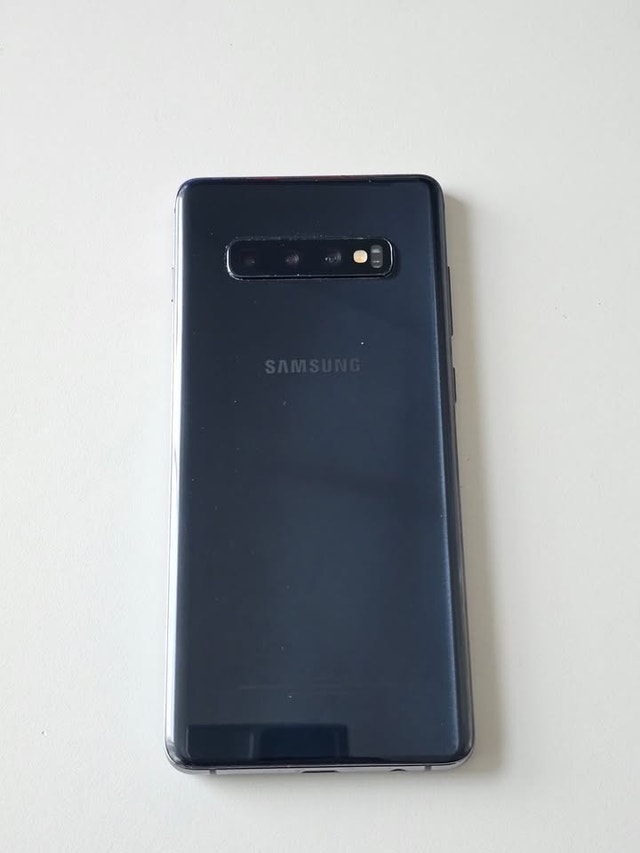 Samsung Galaxy S10 Plus 512GB Unlocked - photo 2